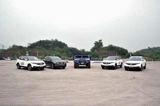 东风风神AX7本色出演，当硬核遇上硬核