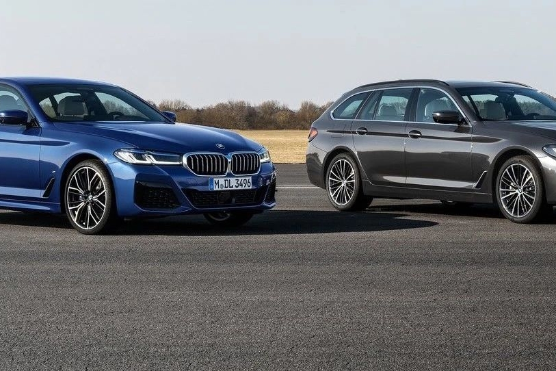 中期改款宝马5系亮相，前脸变化最大，最快年内上市