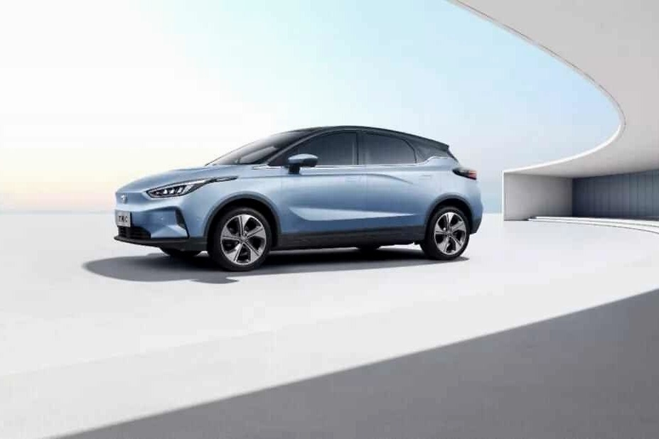 几何纯电动SUV发布官图，续航550km，价格还能再低点？