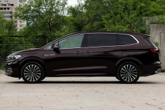 埃尔法级享受，全新MPV大众威然上市，4款车型可选，28.68万起售