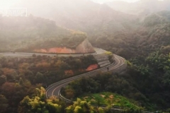 走，去“中国秋名山”跑山