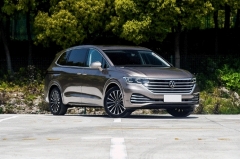 别克GL8 ES终于认它，大众威然28.68万起售，头等舱带3档按摩