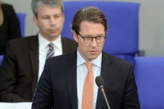 德国将投280亿欧振兴车业，但购车补贴难产