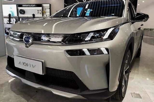 交个朋友，不挣钱，这台纯电SUV居然玩起了“终身维护0成本”