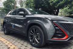 长安UNI-T全解析，安全配置一个不落，1.5T四排气都是真的