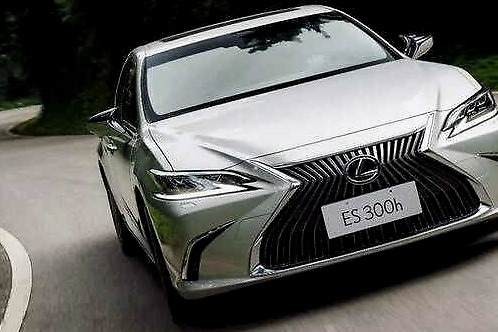 向豪华品牌第一阵营挺进，不打折的雷克萨斯离奥迪还有多远？