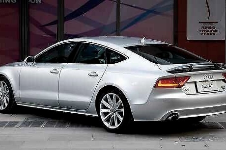 男女老少见了都爱的豪车，S级7系都不是对手，后年正式国产