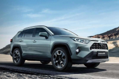 VV7 PHEV VS RAV4荣放：成熟是更豪华、更经济、更安全