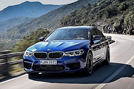 续航700公里，马力过千！宝马M5纯电版车型部分参数曝光