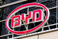 工信部网站信息显示：比亚迪为长安福特供应电池