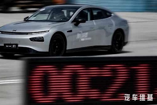 一位90后汽车编辑缘何“种草”小鹏P7