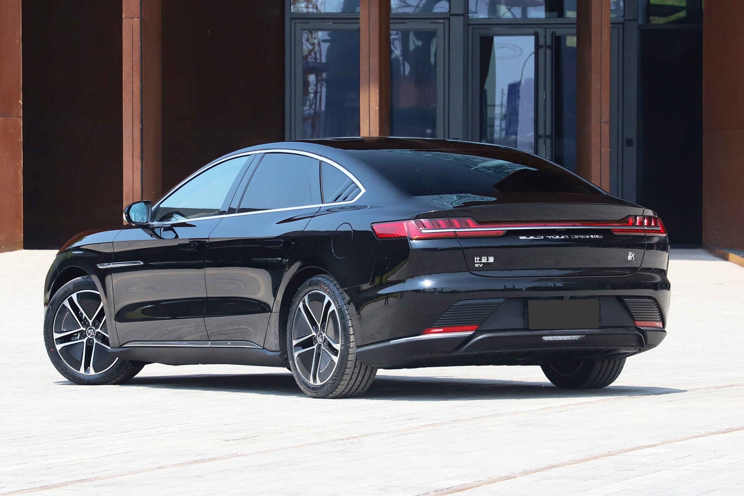 红旗H9终于来了！6月热门新车扎堆上市！