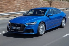 最美奥迪加长后变成了“路人”奥迪？