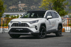 路况差，经常走山路，想要买台靠谱四驱SUV怎么选？