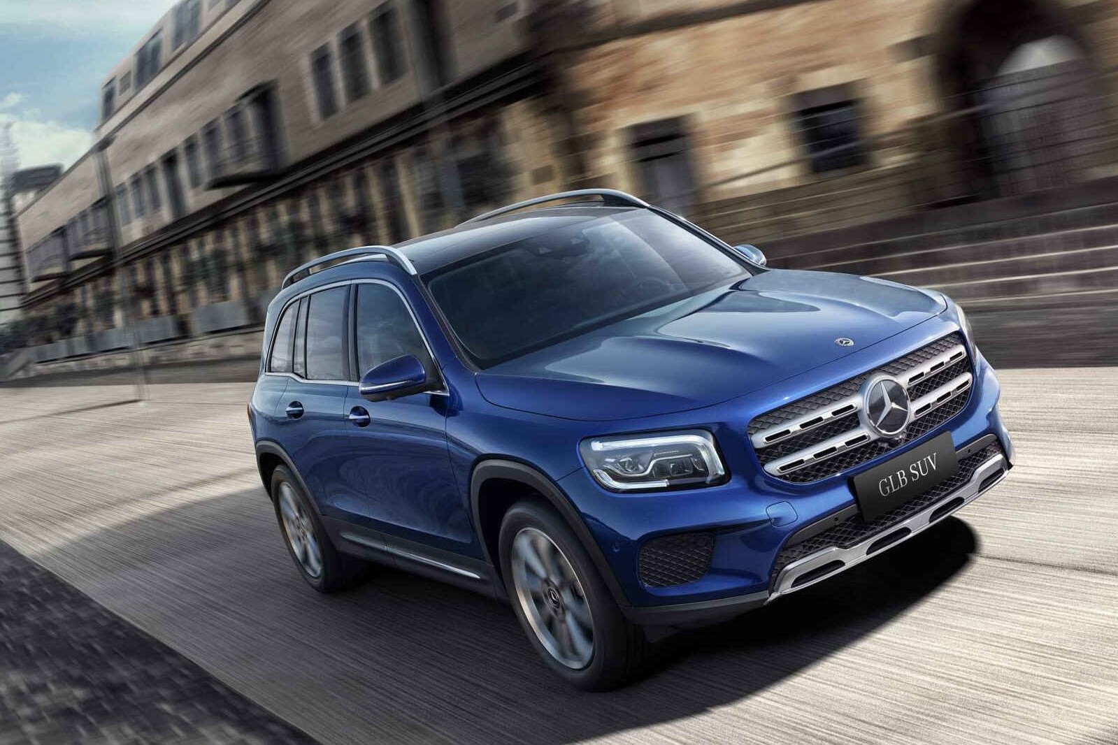 奔驰GLB售价不菲，全系仅1.3T销量为何还算不错？