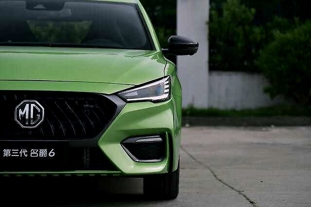 第三代名爵6：放弃“东瀛宝马”，选择奥迪+奔驰