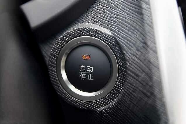 榨干最后一点价值：比亚迪F3推出4.78万超值版，全车没有一个气囊