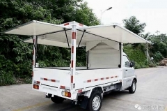 “摆摊神车”火了！五菱的野心到底有多大？