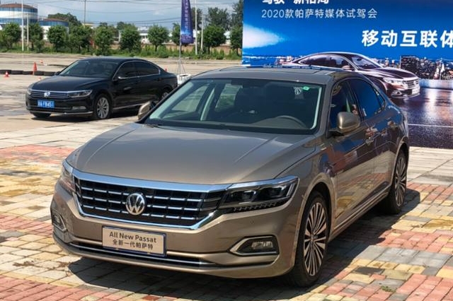 上汽大众帕萨特2020款，这次真的智能了，月销过万轻松愉快
