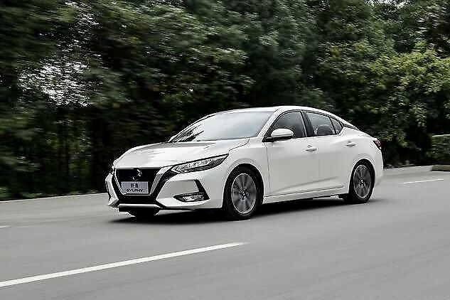 别纠结了，10多万出头就买这4款轿车，省油又耐用