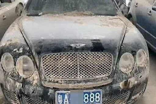 W12宾利被洪水淹没，已无维修价值，为什么有人愿意高价回收