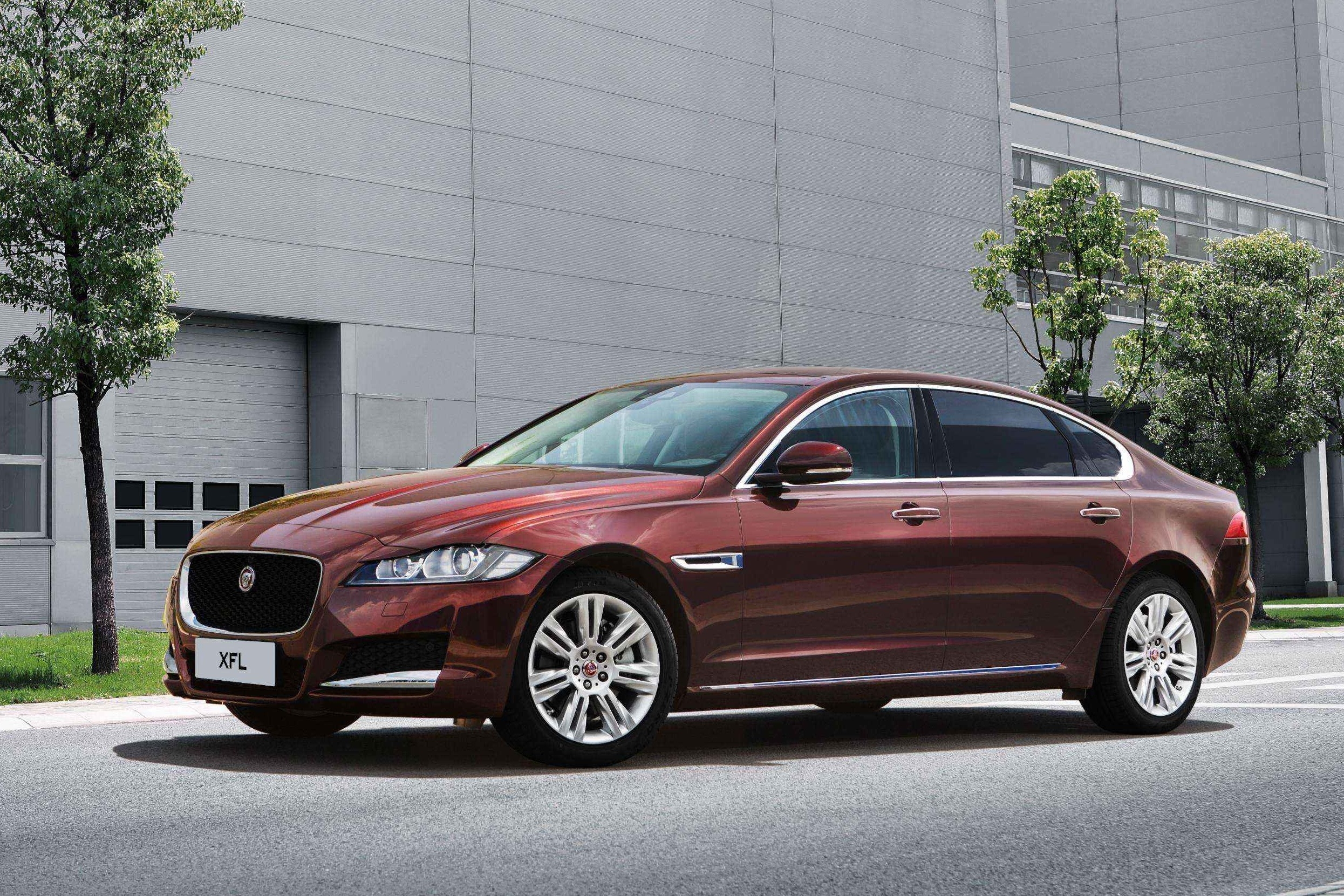 与5系同级，售价天壤之别！不到30万的捷豹XFL性价比高吗？