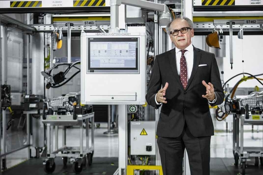 里程焦虑？宝马给出了这些解决方案，充电网络年内将实现翻倍