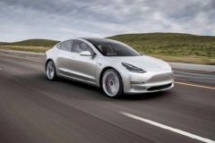 刚买新车厂家就宣布大降价，我能要求退差价或者退车吗？