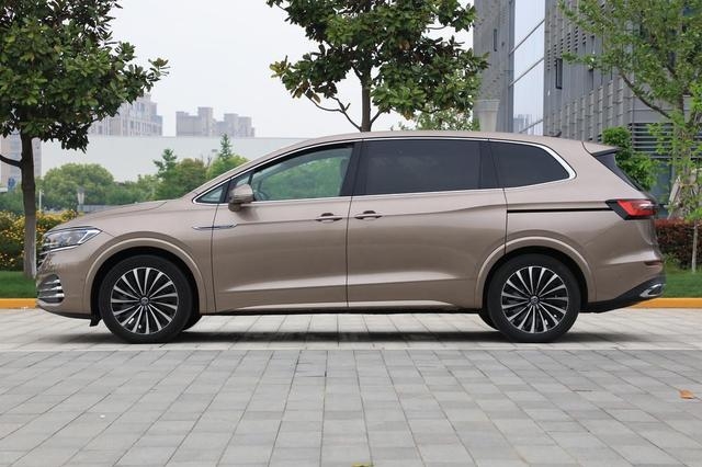 成功人士弹冠相庆，大众威然顶配不到40万，被丰田视为“眼中钉”