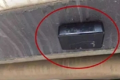 警惕！看到这种“黑盒子”赶紧报警，已有车主中招