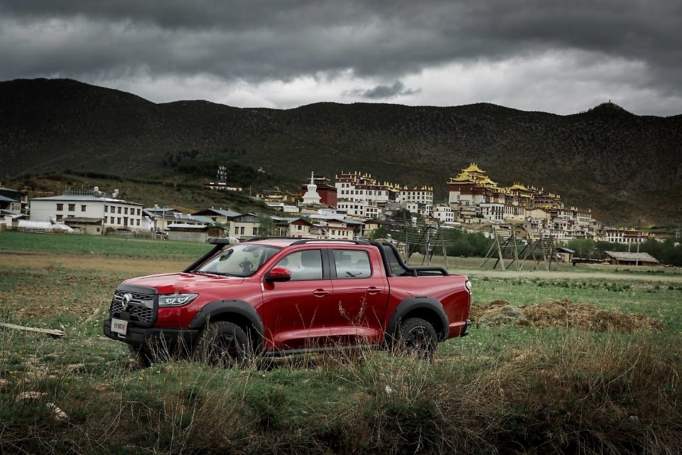 顶配19.98万！长城炮越野汽油版正式上市