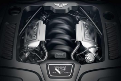 宾利从此再无V8！6.75L纯手工8缸机停产，60年历程结束