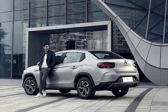 兼轿车舒适性和SUV通过性，油耗仅4.8L，东风雪铁龙C3L 8.49万起