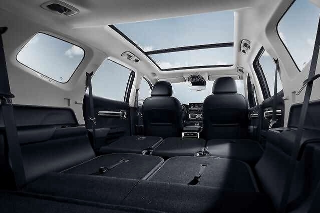 吉利又一爆款车来了，中型SUV豪越预售10.88万起，抢汉兰达饭碗？