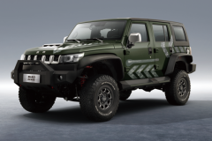 15项专业配置升级/预售28万 北京BJ40将推雨林穿越版