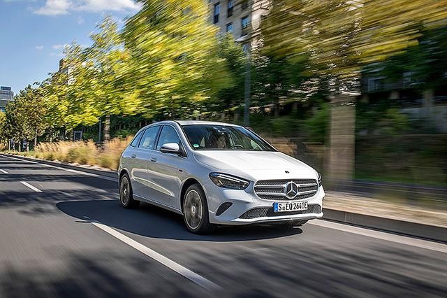 再两款新车，持续电气化，奔驰纯燃油车越来越少了