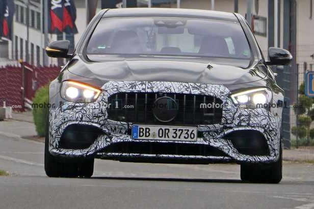 梅赛德斯-AMG E 63最新谍照 继续搭载4.0T V8发动机/超600马力