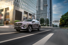 性能明显提升/换装电子排挡 新宝骏RS-5 300T车型上市