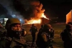 美国暴乱“愈演愈烈”，奥巴马语出惊人，国家终于有救了