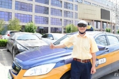 多快好省！ BEIJING汽车换电出租车赢的哥好评