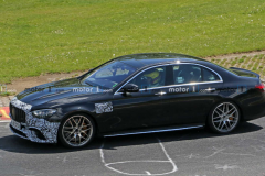 2021款奔驰AMG E63三厢改款谍照曝光 预计年内正式亮相