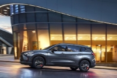 雪佛兰沃兰多轻混动车型上市 售价13.69万元-15.99万元