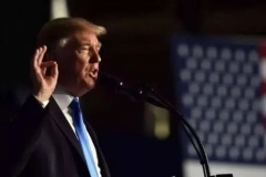 现场死伤惨重！美军刚刚不宣而战，大量战机连续两天发动猛烈轰炸