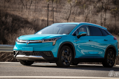 30万的纯电SUV有多强？百公里加速3.9秒还有600公里综合续航