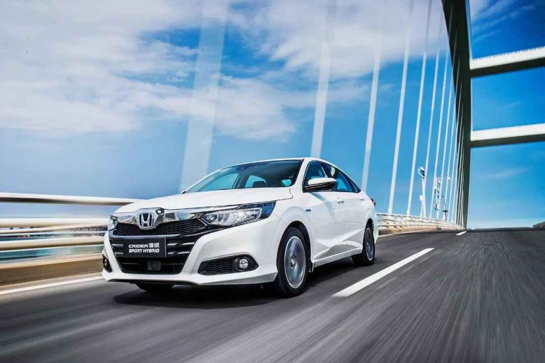 混动之争 凌派混动与卡罗拉双擎谁更值得买？