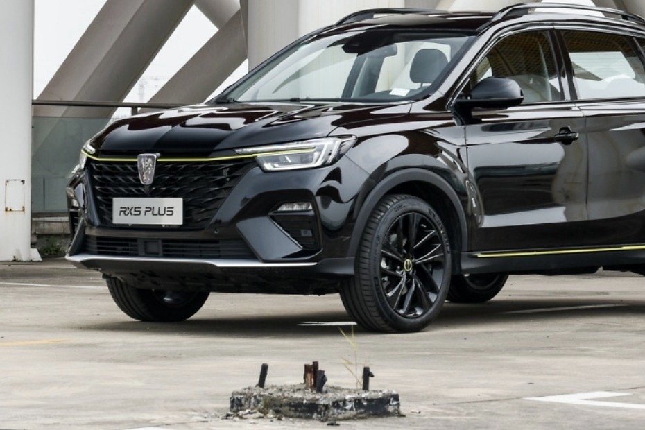 10.38万起，首次搭载新狮标，荣威RX5Plus竞争力如何