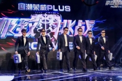 有望复制销量奇迹？荣威RX5 PLUS上市，外观配置升级/采用新LOGO