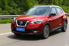 座椅超舒适/省油真好开 试东风日产劲客