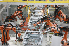 中汽协：5月汽车销量增速由负转正 同比增长14.5%达219.4万辆