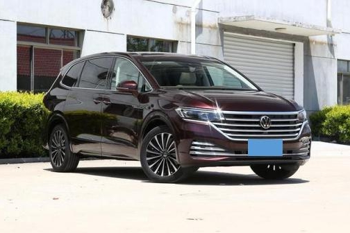 超乎想象，大众威然只卖28万，配置豪华，五星级安全，超越美系车